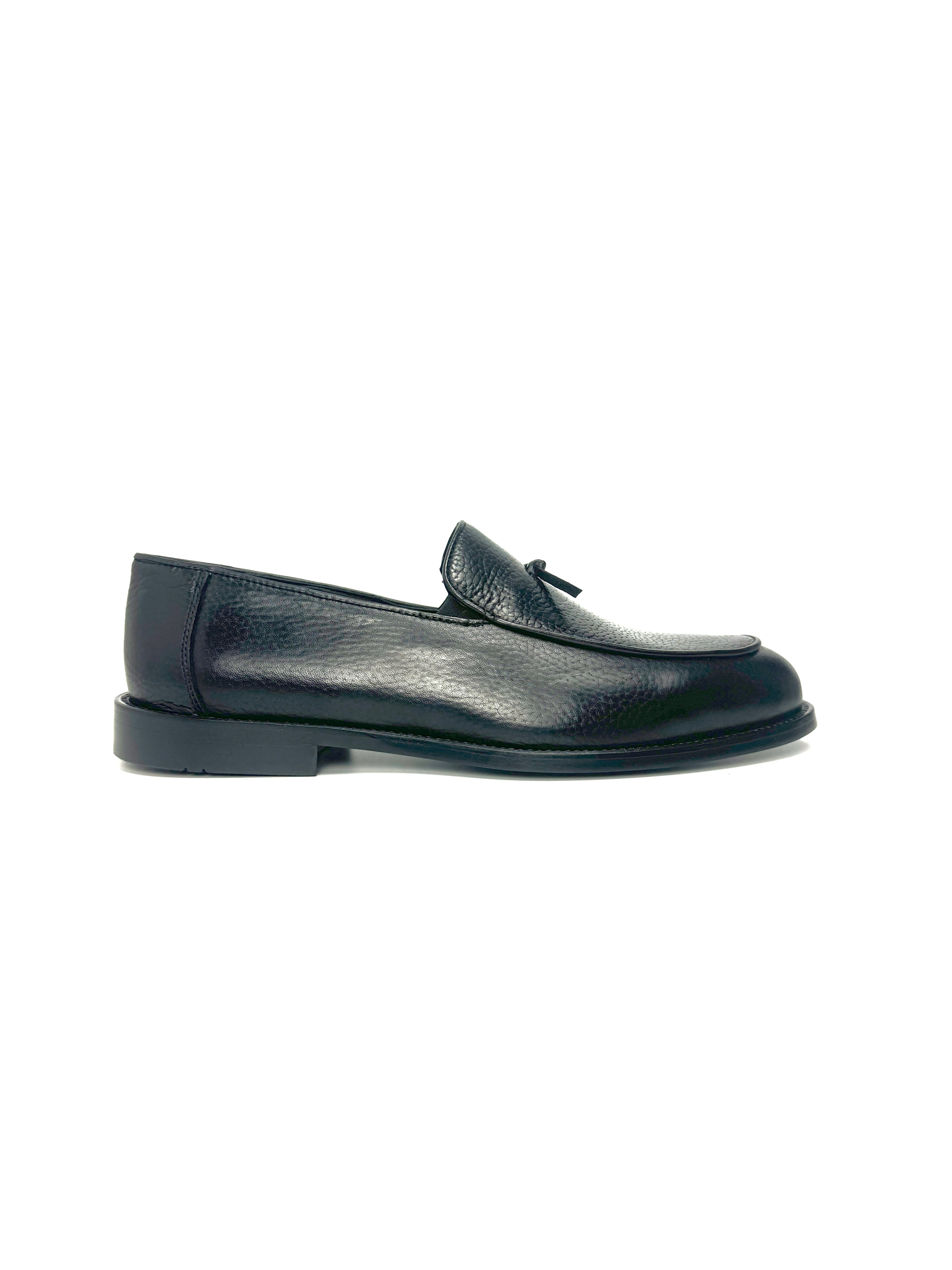 Silingech Textured Black Calf Leather Tassel Loafers