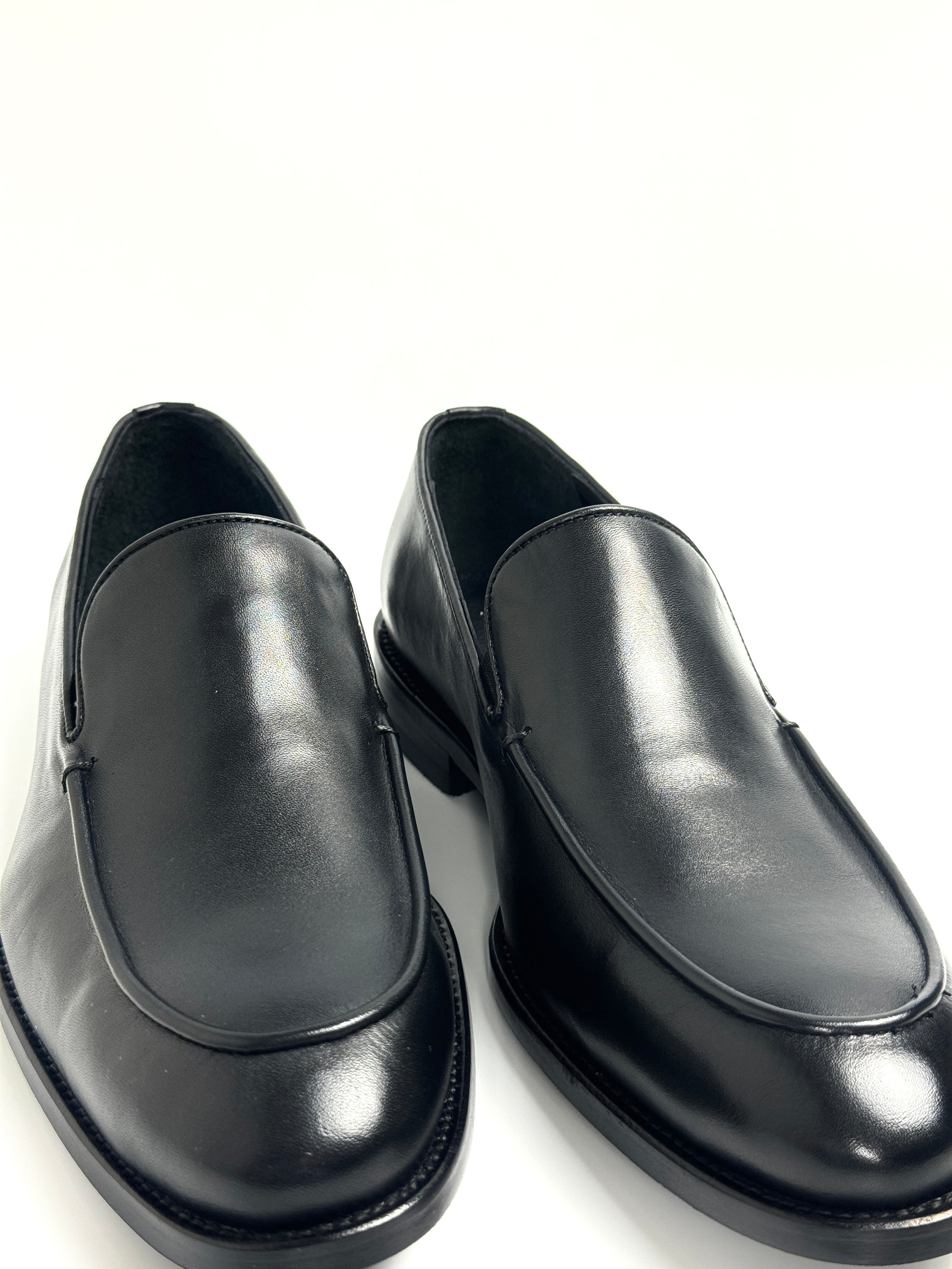 Silingech Classic Black Calf Leather Loafers