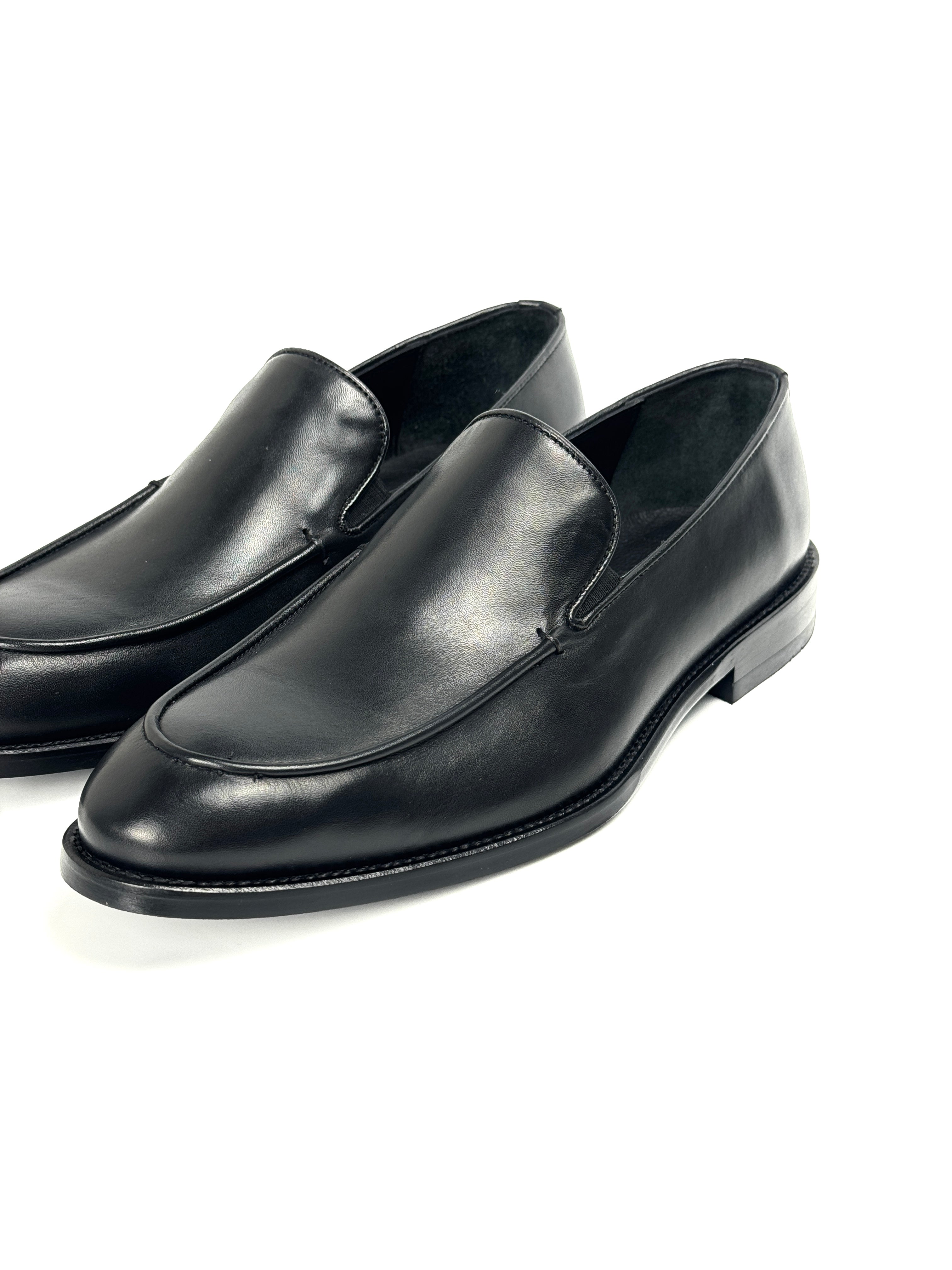 Silingech Classic Black Calf Leather Loafers